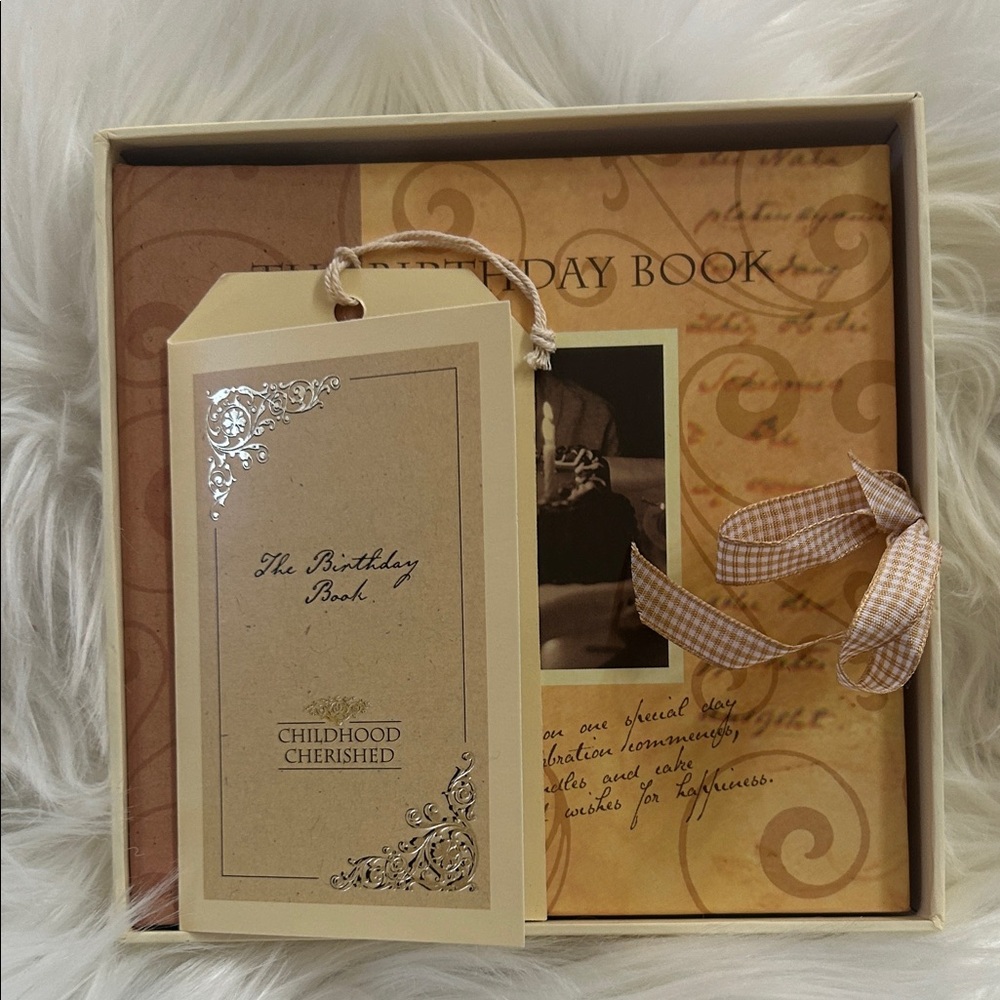 The Birthday Book Keepsake. - Picture 15 of 16